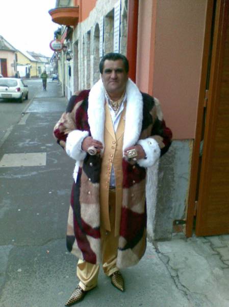 Real Roma People Live Lives Filled with Glitz, Glamor and Luxury