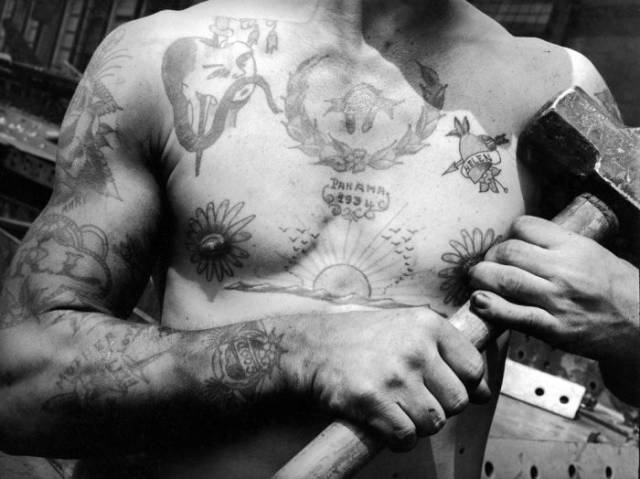 Old-school Pics of Tattoos Done in the Early 1900s