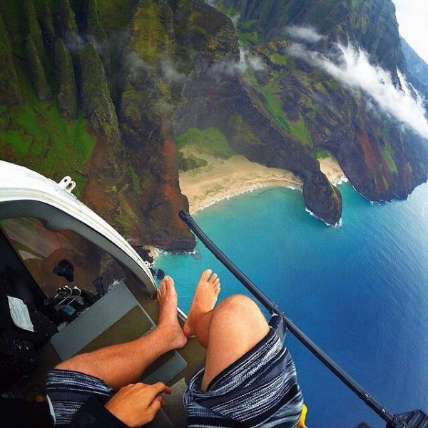 These Extreme Selfies are a Little Insane