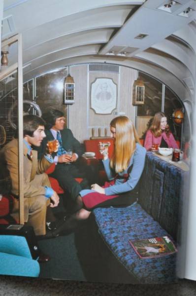 A Revealing Glance into What a First Class Cabin Really Looked Like in the 50s