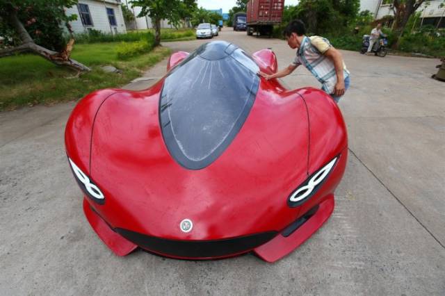 Smart Chinese Engineer Makes His Own Supercar from Scratch