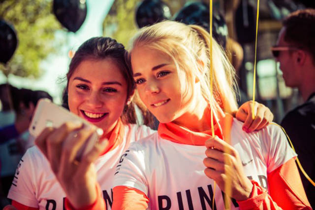 This Cute German Sprinter Is The Next Hottest Thing On