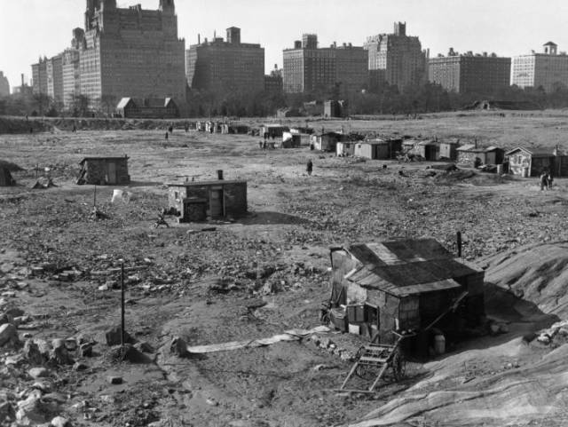 Revealing Candid Snaps of Hooverville During the Great Depression