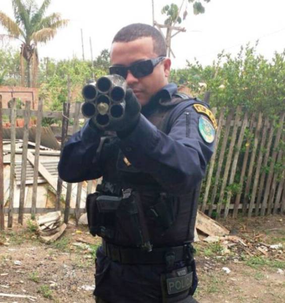 Police Confiscate a Weapon That Is Like a Shotgun on Steroids