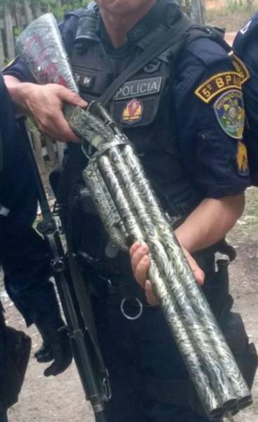 Police Confiscate a Weapon That Is Like a Shotgun on Steroids