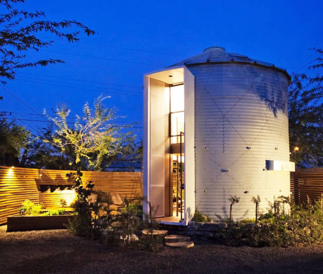 Inventive Architect Turns a 1955 Grain Solo into a Compact Home