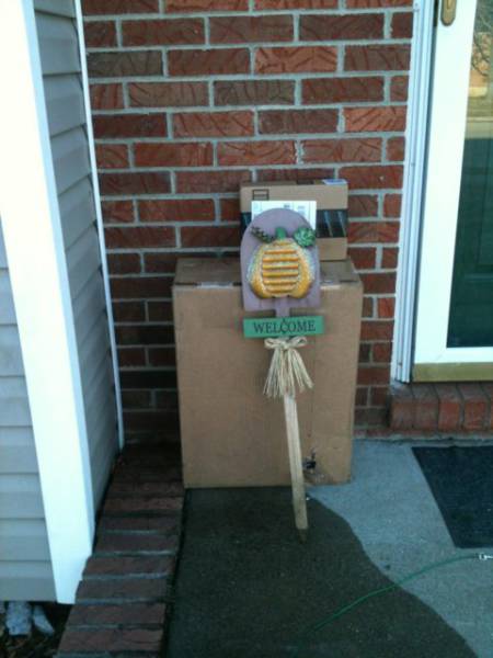 Delivery Guys Who No Longer Give a Sh#t about Their Jobs
