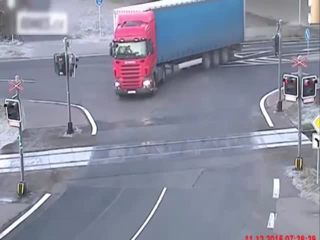 This Lorry Driver Should Pay More Attention at Railway Crossings
