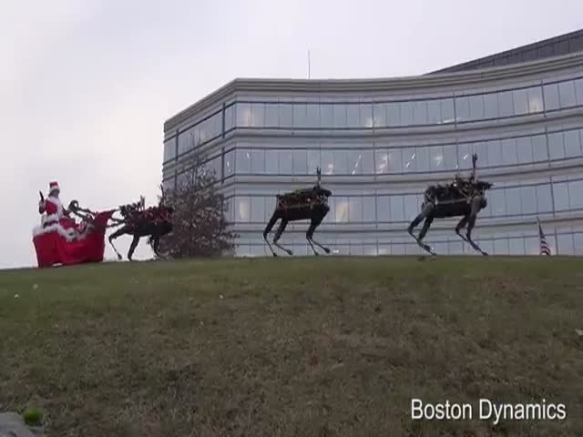 Boston Dynamics Wishes Everyone a Merry Christmas in Style