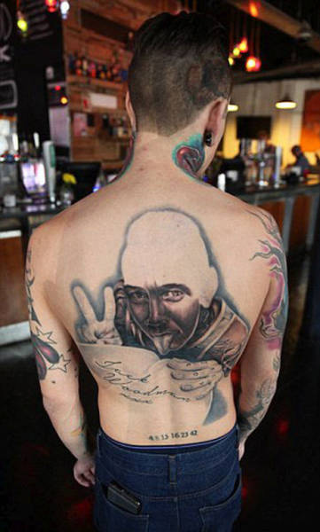 This Man Chooses to Have a Sexual Act Tattooed on His Back Because He Says It Is Something He Loves