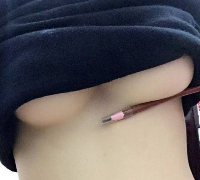 This New Boob Test Is Taking Chinese Social Media by Storm This New Boob Test Is Taking Chinese Social Media by Storm