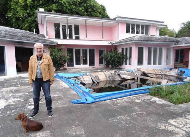 Couple Buy Pablo Escobar’s Mansion but Decide to Completely Demolish It