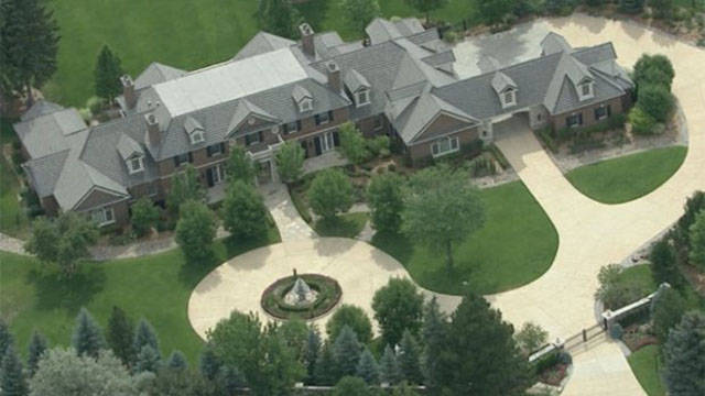 Luxurious Mansions of NFL Players