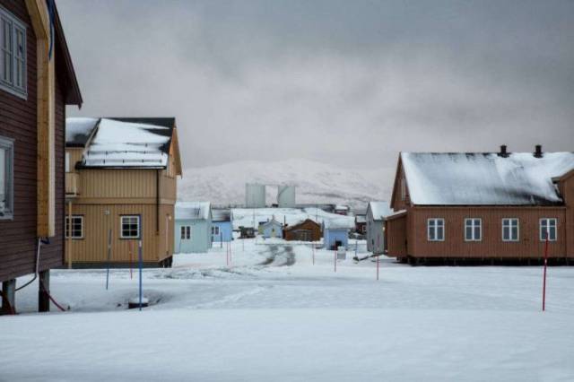 A Fascinating Perspective of What Life Looks Like at the Northernmost Edge of the Earth