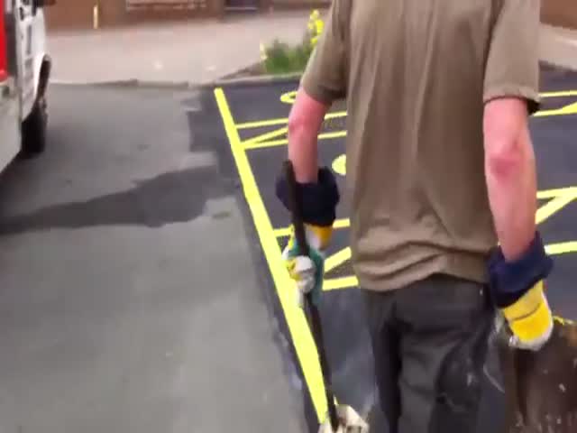 How Handicapped Parking Bays are Actually Painted