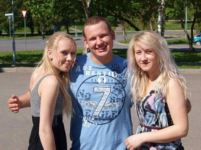Hoverhands That Made the Situation Totally Weird