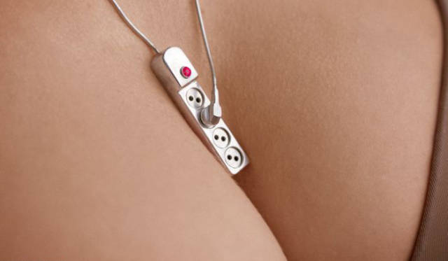 A Guy Makes This Odd Necklet As a Gift for His Wife