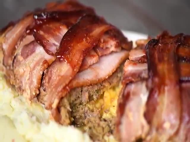 Easy Recipe To Make An Irresistible Bacon Cheeseburger Meatloaf