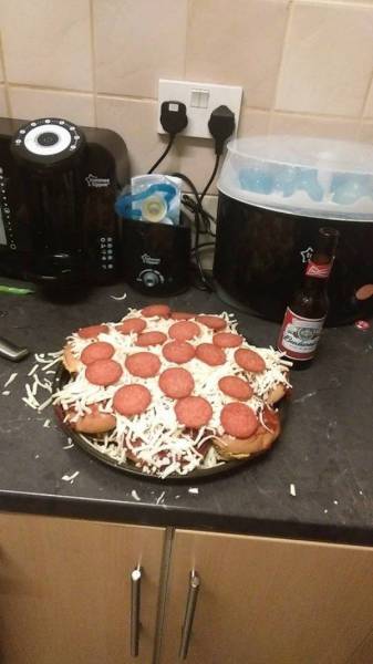 Monster McPizza: Only 4680 Calories For A Typical Serving Size