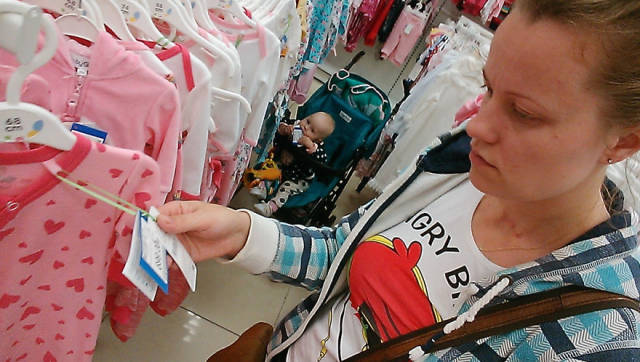 A Day In The Life Of A Young Mom Documented With A Selfie Stick