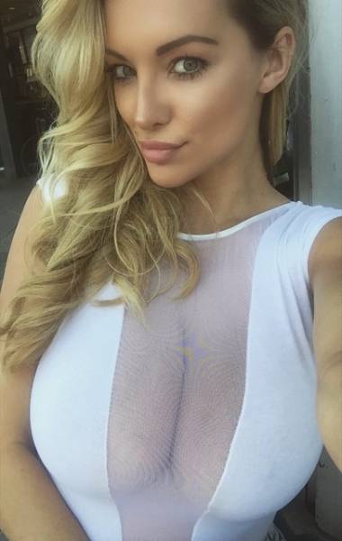 Busty Fitness Model Explains The Downsides Of Having Big Boobs Busty Fitness Model Explains The Downsides Of Having Big Boobs