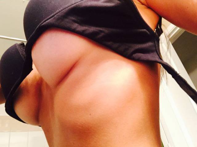 Get Ready For Some Tasty Underboob Pics Get Ready For Some Tasty Underboob Pics