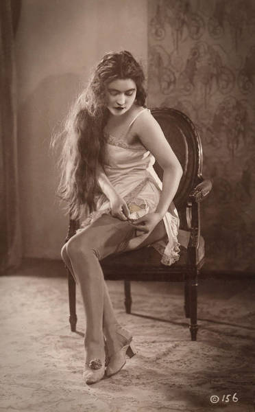 Women S Beauty In Retro Postcards From 1900 1910 55 Pics Izismile Com