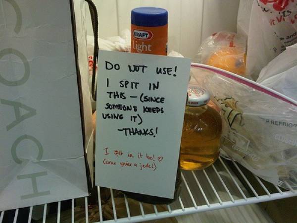 People Get Very Creative With Fridge Notes When It Comes To Protect Their Food