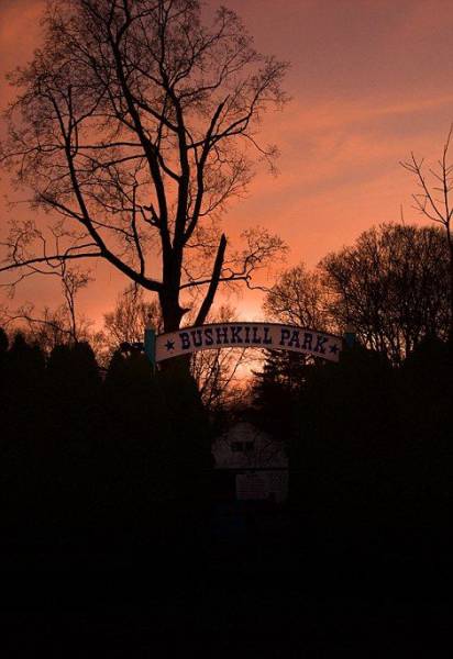 This Old Abandoned Amusement Park Doesn