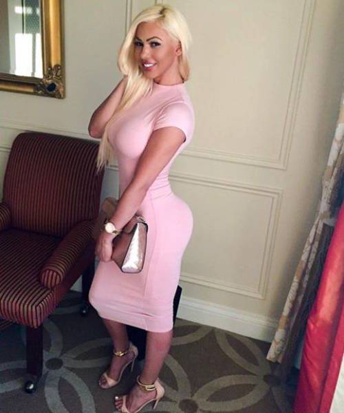 Oh My, Those Tight Dresses Oh My, Those Tight Dresses