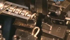Mesmerizing Chain Gifs That Are Strangely Satisfying