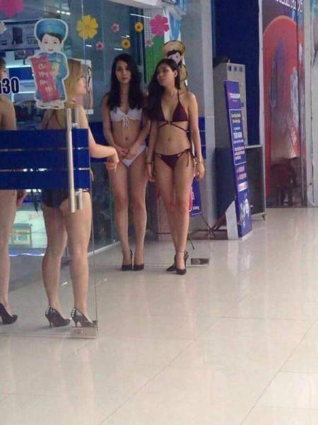 Vietnamese Stores Use Scantily-Clad Girls To Increase Their Sales Vietnamese Stores Use Scantily-Clad Girls To Increase Their Sales