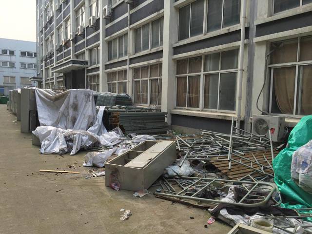 Grim Dormitory Complex Where Chinese Workers Who Made Expensive Apple Products Lived In Inhumane Conditions