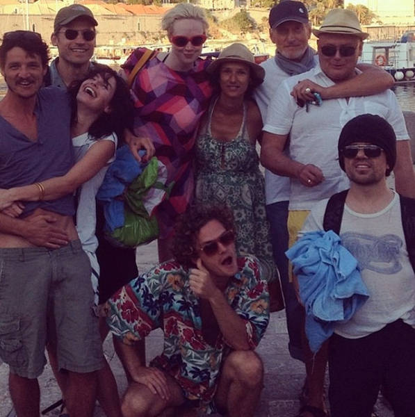 Photos Of The Game Of Thrones Cast Members Off-Screen