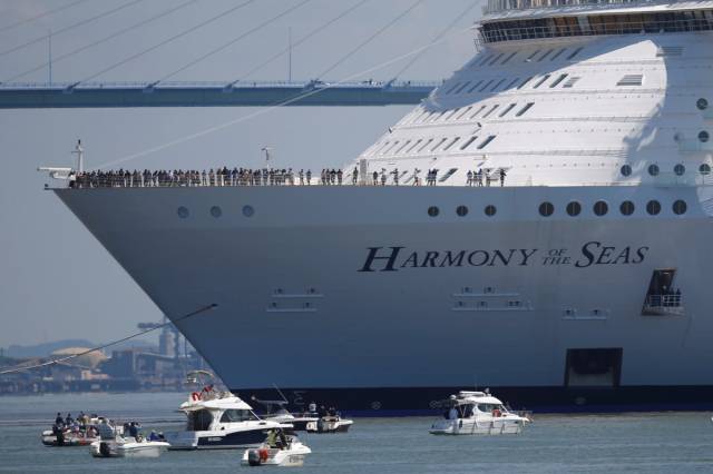 The Largest Passenger Ship In The World Cost $1 Billion And Is Ready To Brave The Seas