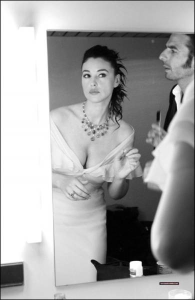 Behind The Scenes Black And White Photos Of Gorgeous Monica Bellucci At The Cannes Festival