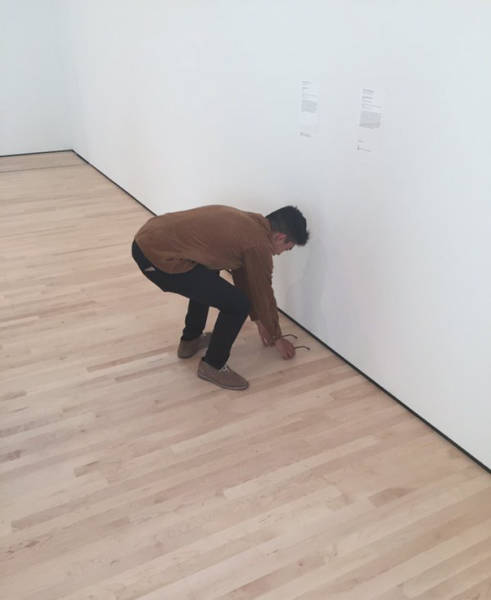 Priceless Prank With Glasses At An Art Museum