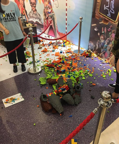 Artist Spends 3 Days Erecting A Life-Size Lego Statue Just To Be Ruined In Seconds...