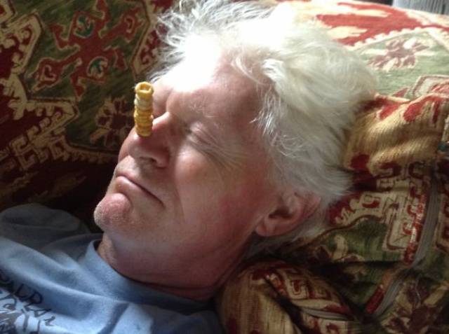 Fathers Use Their Babies To Compete At The Cheerios Stacking Challenge