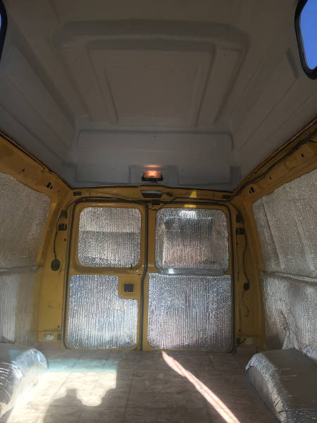 Guy Turned An Old Van Into “Adventuremobile”