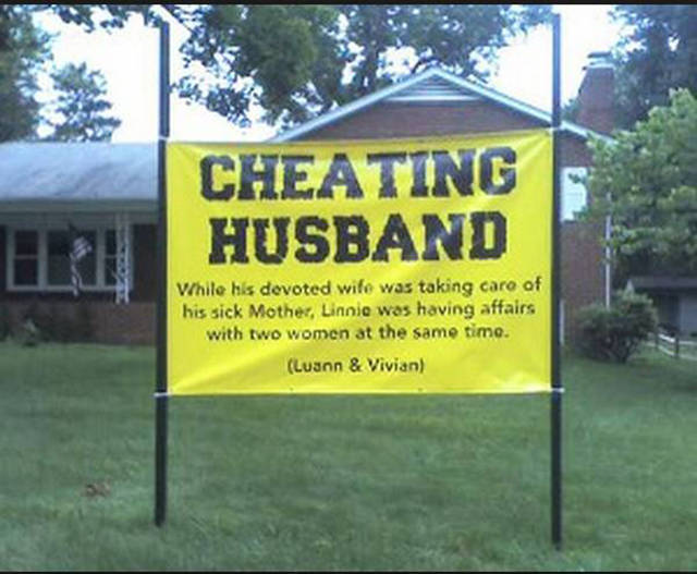Funny Yard Signs That Are Impossible Not To Notice (30 pics)
