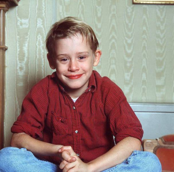 Remember These Celebrity Heartthrobs From The Past? See What They Look Like Now