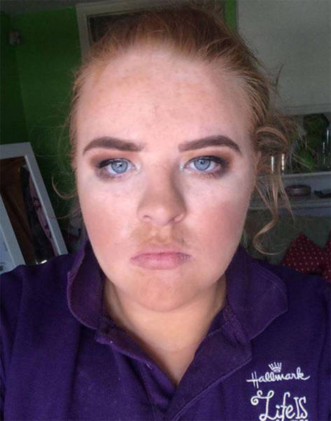 Girl Pays For An Expensive “Professional” Makeup From Urban Decay To Get This As A Result…