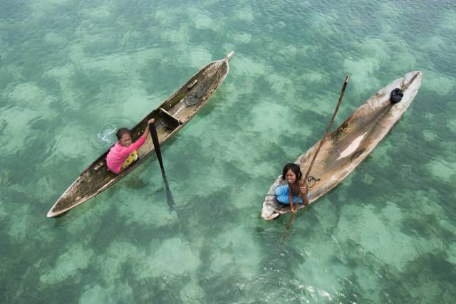 Floating Villages Of ‘Sea Gypsies’ On The Most Remote Islands Of Malaysia