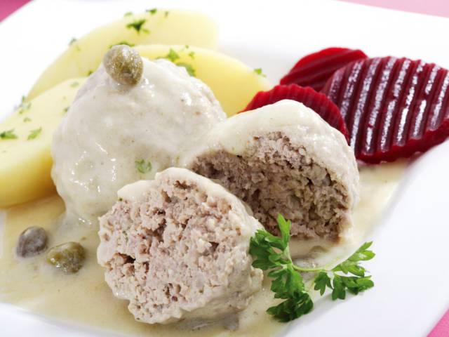 Some Of The Most Delicious Food You Must Eat If You Go To Germany