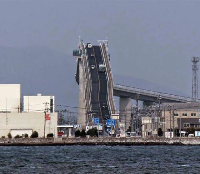 This Japanese Bridge Will Send Shivers Down Your Spine
