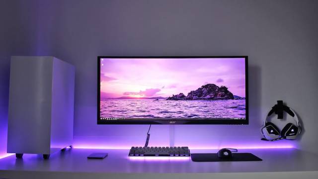 Some Of The Coolest PC Gaming Setups Of All Time