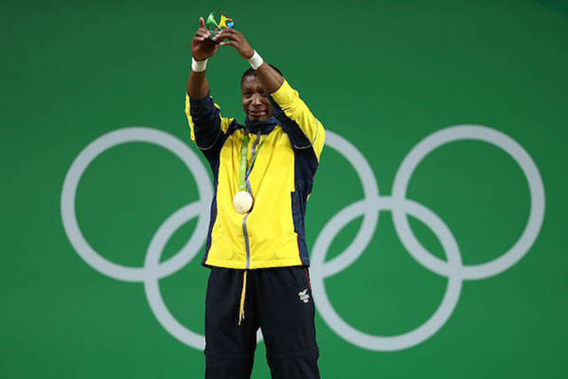 Columbian Weightlifter Rounds Off His Career In Style By Winning His First Ever Gold Medal