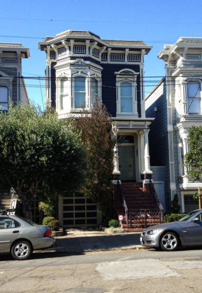 This Is How Much Real-Life Houses From Popular TV Shows Cost