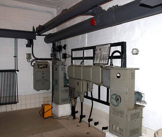 Inside Norwegian Coastal Artillery Fortress With The World
